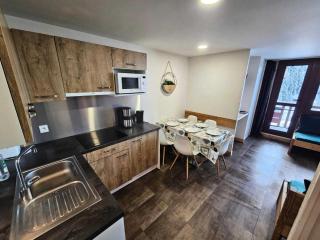 Résidence Saint Jacques A - Appartement rénové et tout confort · Centre station · Vue vallée MAE-3517 - 1