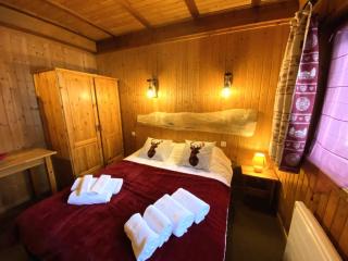 Chalets à La Bresse - LE TRAPPEUR Chalet en bois vue montagne MAE-8091 - 3