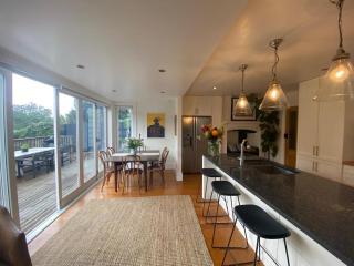 Auckland City Villa - 7