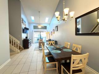 Walk to the Beach - 3 bed 3 bath beach Villa - 8006 Treetops - 6