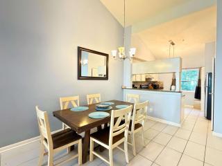 Walk to the Beach - 3 bed 3 bath beach Villa - 8006 Treetops - 7