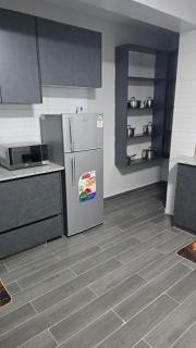 Skyline lux Cozy 1BR with lake & park scenery - 5