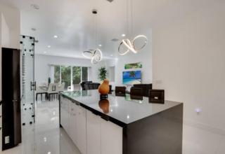 Komffy Modern 3BR/2BA Home – Ft. Lauderdale - 9