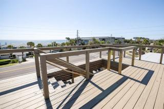 Wanna Sea #202 - Newly Renovated Balcony - 2