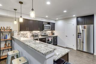 3 Mi to Dtwn Austin! Sleek Apt with Private Patio - 2