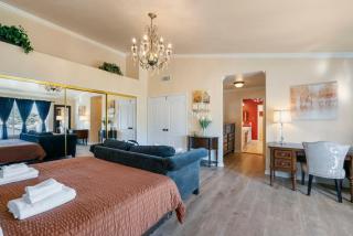 Marbella Lane - Captivating Home w Pool - 5