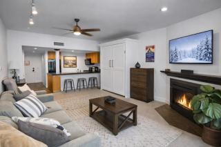 165 Ski-In Ski-Out Studio at Park City Mountain Resort. Pool, Hottub, Gym. by SkyRun Park City - 9