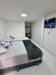 Loft 107 com Ar no bairro Muquiçaba, bem localizado para negócios e fácil acesso para todas as praias e montanhas da cidade - SEM vaga de garagem - 1