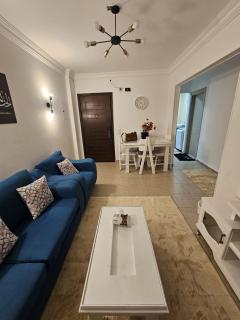 شقة مفروشةومريحةفي مدينتي قريبة من كل الخدمات والحركة - 9