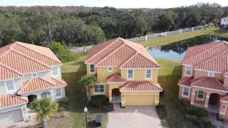 Veranda Home, 8br, 6 en-suites, Lake View,POOL SPA villa - 9