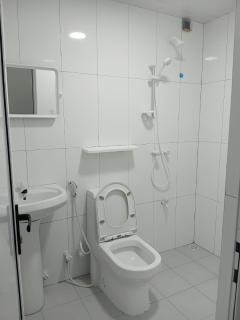 Blue Rose Room Service - 3