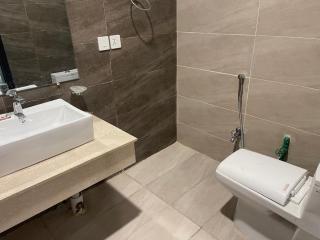 The Gate Mall and Apartments near airport - 7