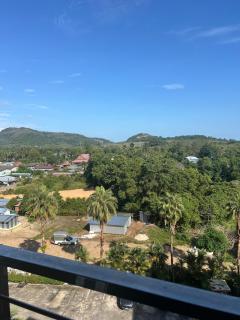 Modern Condo - Pool & Gym - Walk to Mai Khao Beach - 4