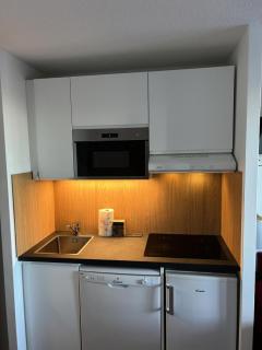 Résidence Licorne - Appartement chaleureux · Accès direct aux pistes · Vue pistes · Casier à skis MAE-7744 - 3