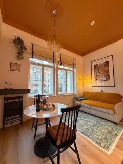 Alphonse Mucha Loft Apartments, Prague 2 - 9