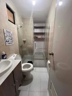 Bears Den Cozy 1BR with balcony facing city and amenity near Mactan Airport - 2