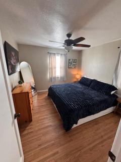 The Plentywood Charmhouse - 2