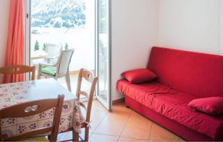 1 Bedroom Beautiful Apartment In Lopar - 7