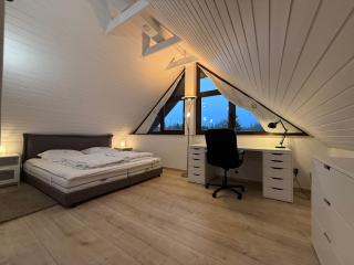 PrimeLoft "Skiwiese" - Maisonette - Balkon - modern & geräumig - Garage - bis 6 Pers - Familien - 6