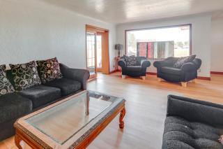 5 Mi to Dtwn Denver Pet-Friendly Home with Patio - 5