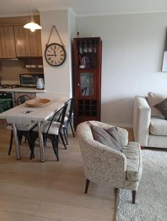 Depto premium 2D2B con parking y cerca del Lago - 0