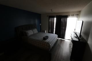 Nice Queed bed apt in Beverly Hills neighborhood - 2