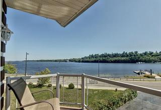 Waterfront apartment - 4