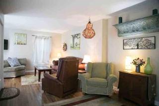 Paradise By The Park - 3 bd and 1 ba Family Getaway - 7