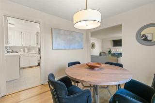 Marbella Lane - Modern and Sleek Home in Redwood - 1