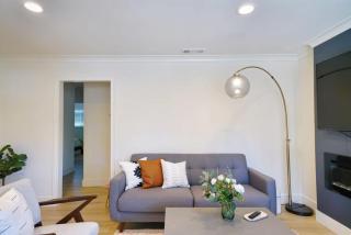 Marbella Lane - Vibrant 4BR RWC Ldry - 1