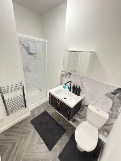 The Charcoal Stay by Cambridge City Centre - 4