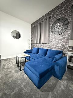 The Charcoal Stay by Cambridge City Centre - 3