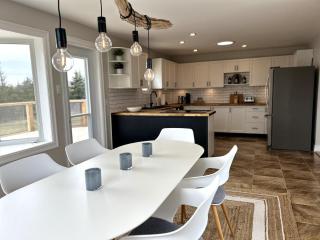 Mushaboom Island Breeze Cottage - 2