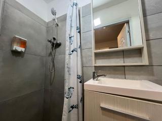 Condo great location - 3