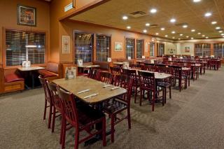 Holiday Inn Hotel & Suites Regina by IHG - 8