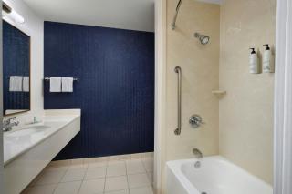 Fairfield Inn & Suites Indianapolis East - Indianapolis - 7