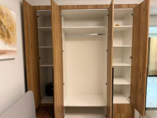 Cozy Stylish 3BR Duplex Near Cleveland & Galleria Mall - Brand New - 3