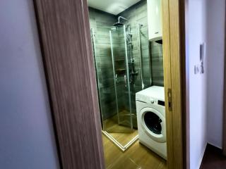 Pela's Apartment - 1