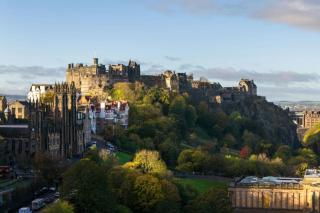 Old Town Chambers, Autograph Collection - 1