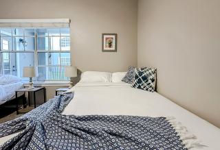 Sleepover 1BD 1BA Modern Corpus Christi Apartments - 3