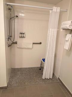 Garner Hotel Mahwah by IHG - 2