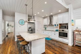 Dauphin Beach House - 4