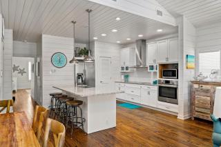 Dauphin Beach House - 1