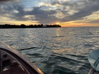 Beautiful tranquil centrally located condo - 1