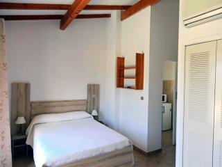 Corsican Coastal Apartment for 4 - 3