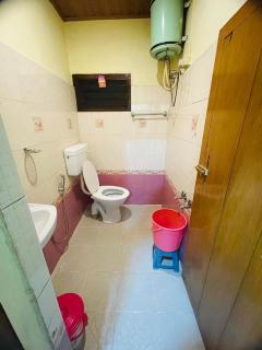 budget stay-mystique inn - 1