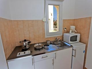 Chic Romantic Getaway in L'Ile Rousse - 8