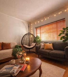 The Ardmore Home Share - 0