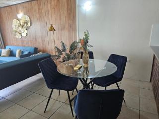 Heart of Townsville Serenity - 4