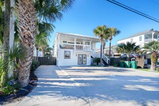 Experience luxury at Destin Dolphin a spacious 4 bedroom retreat in Crystal Beach - 8